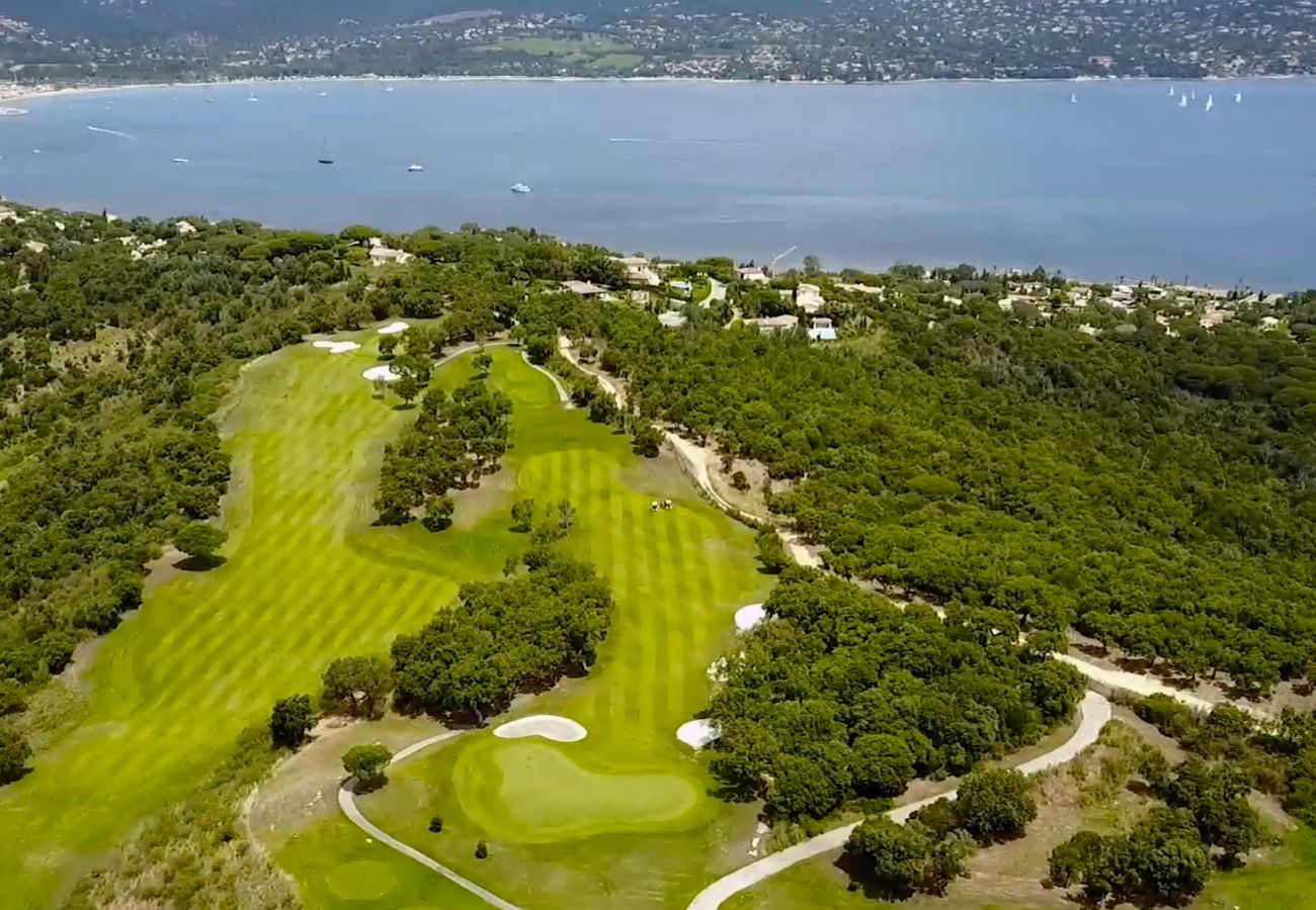 Maison mitoyenne à Gassin - Saint Tropez Golf - Maison Violette